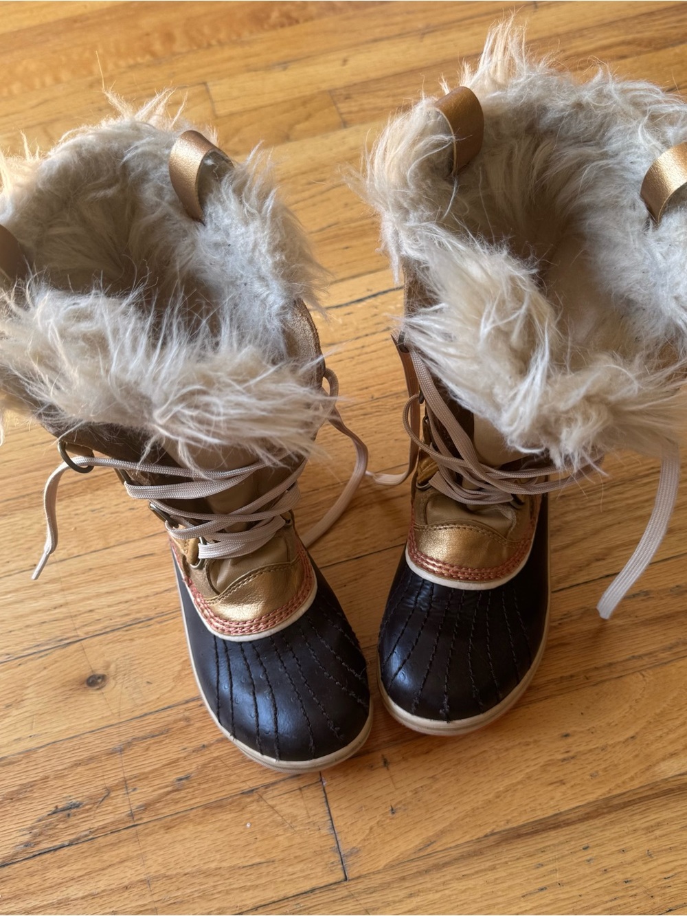 Sorel Kids Black and Gold Faux-Fur Winter Boots
